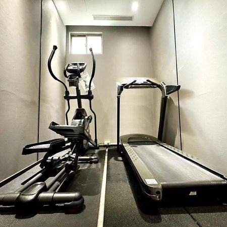 Harbour 10 Hotel كاوشيونغ المظهر الخارجي الصورة